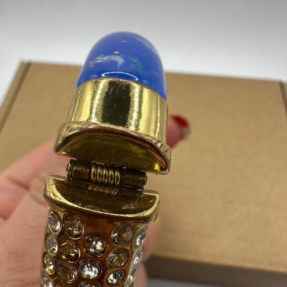 Kara Ross dual sided gold tone rhinestone, blue resin clamper bracelet! - Picture 7 of 12